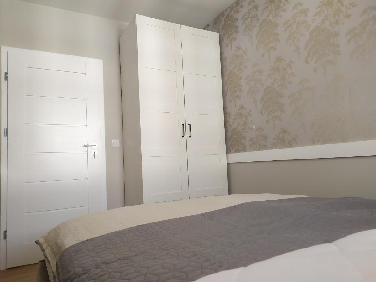 Krakow City Center Navyblue Luxury Apartment Εξωτερικό φωτογραφία